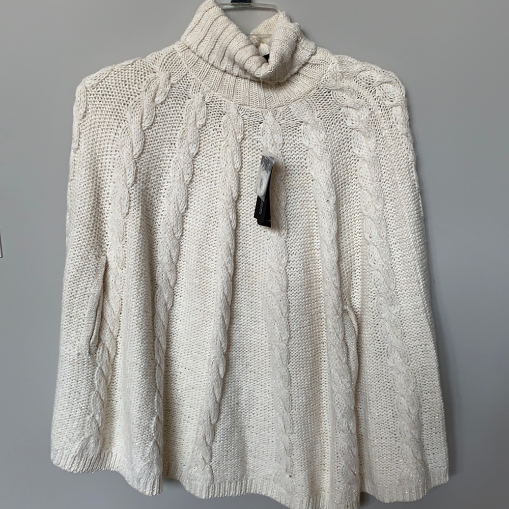 Nwt sweater poncho